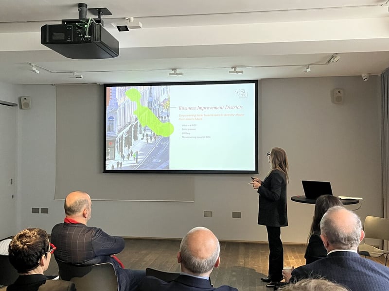 Dee Corsi French Real Estate Delegation Presentation